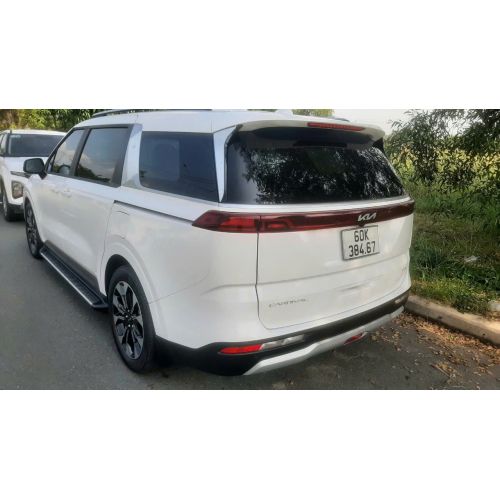 KIA Carnival Signature